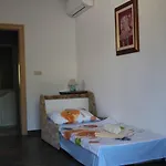 App Trinodis
