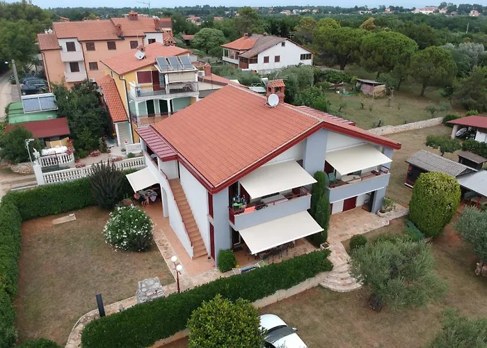 아파트 App Trinodis