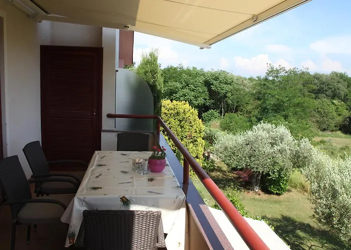 App Trinodis * Bašanija