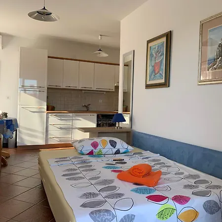 Apartman App Trinodis Bašanija