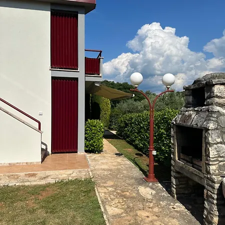 App Trinodis Apartamento *