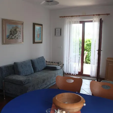 App Trinodis * Bašanija