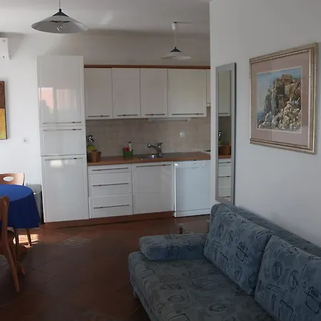 App Trinodis Bašanija