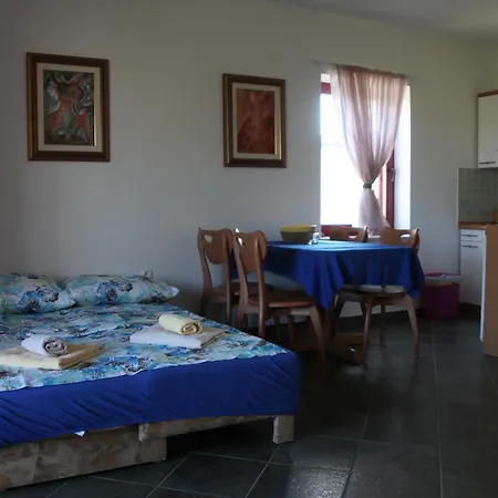 App Trinodis *